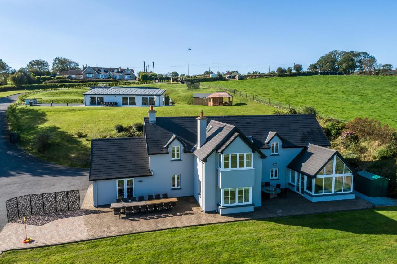 Four Winds,Kinsale Town,Exquisite Holiday Homes,Sleeps 26 エクステリア 写真