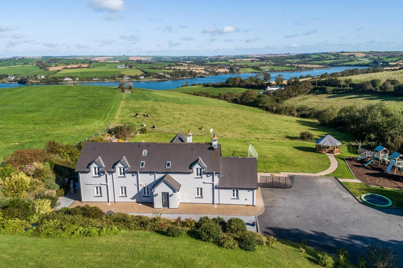 Four Winds,Kinsale Town,Exquisite Holiday Homes,Sleeps 26 エクステリア 写真