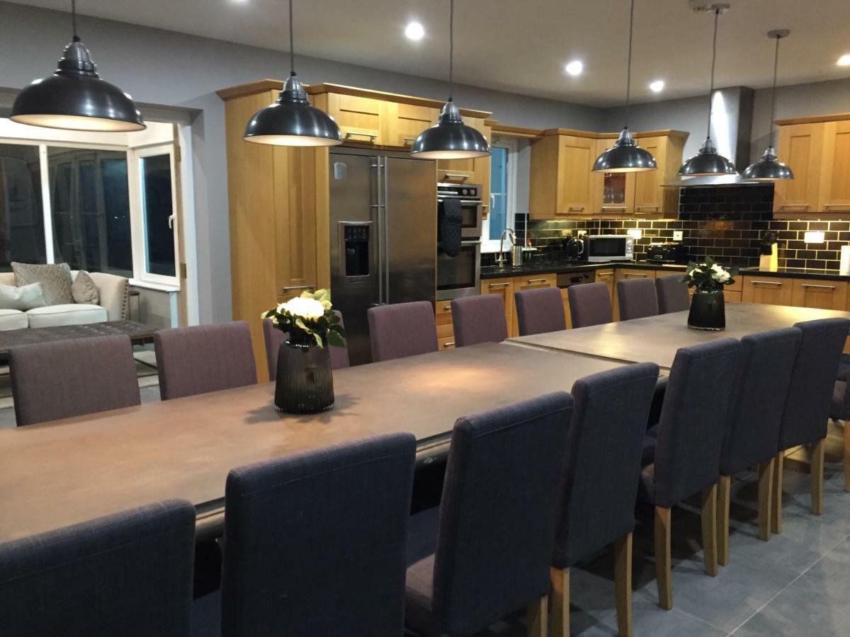 Four Winds,Kinsale Town,Exquisite Holiday Homes,Sleeps 26 エクステリア 写真